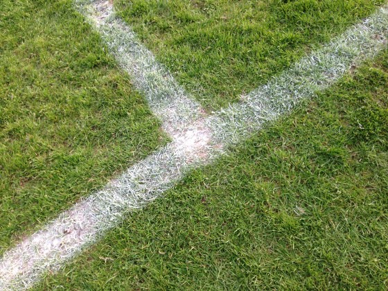 Spielfeldlinie