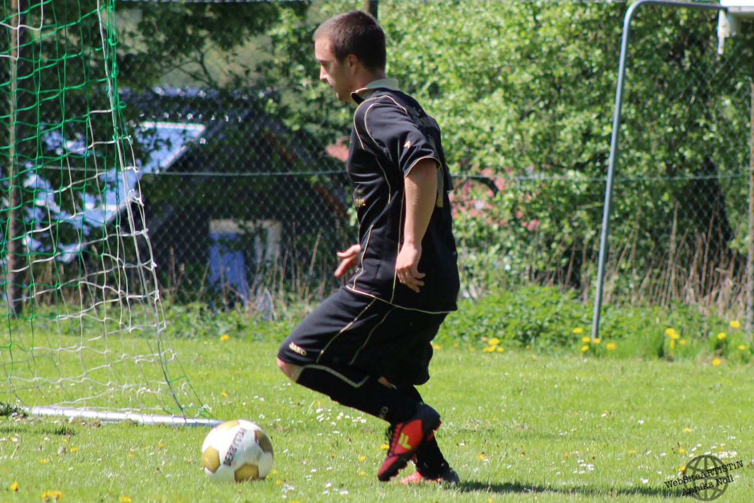 IMG_0975cut1500x1000